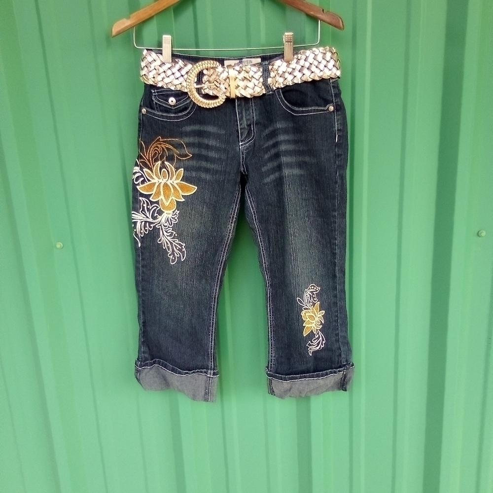 Junior's Piper & Blue Floral Printed Jeweled Cropped Blue Jeans Size 5 Boho
